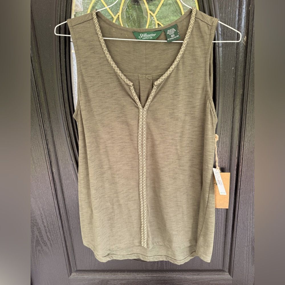 Stillwater Supply Sleeveless Top. Olive Size 2X. NWT.